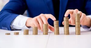 تعیین حقوق و دستمزد کارکنان